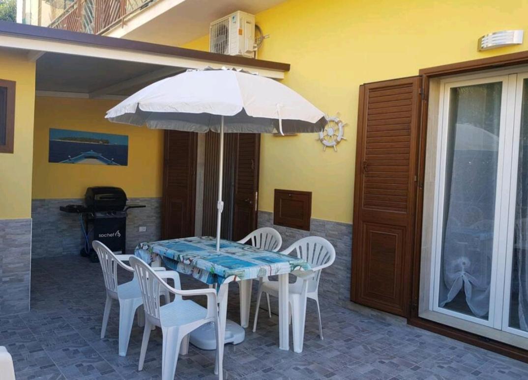 Casa Vacanze Rosanna باليستراتي المظهر الخارجي الصورة
