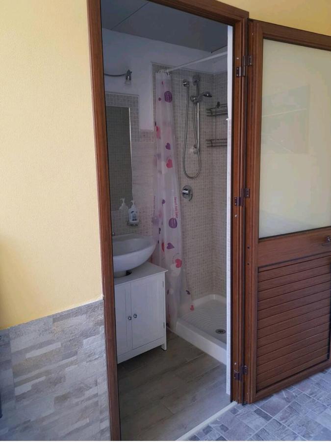 Casa Vacanze Rosanna باليستراتي المظهر الخارجي الصورة